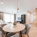 Porto By Comfort Apartment *